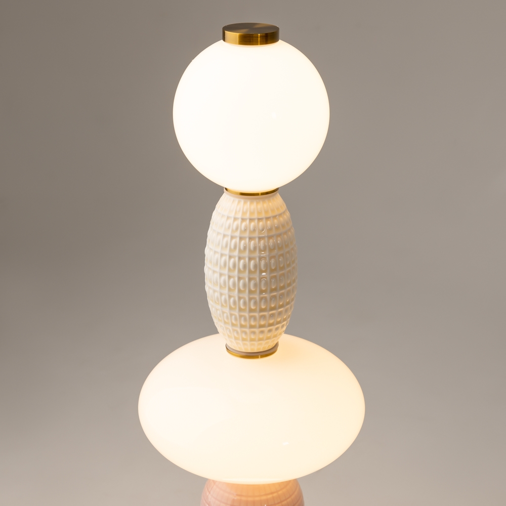 Настольный светильник Обожание / Adore 3000К 23Вт